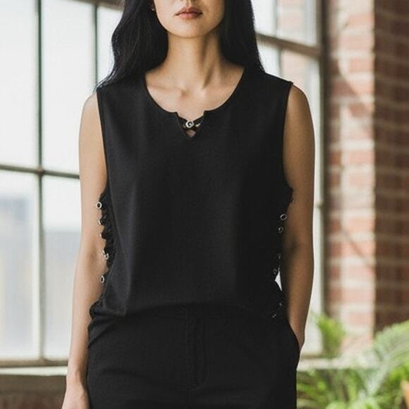 Vintage Tops - Vintage Y2K 2000s Black Flower Grommet Lace Up Cut Out Side Knit Tank Top Medium